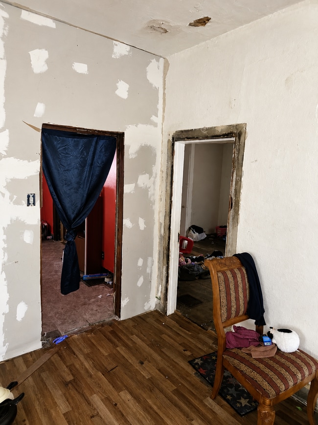 Photo - 1279 Purcell Ave