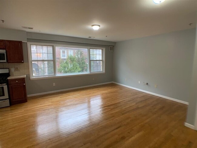 Photo - 2700 Summit Ave