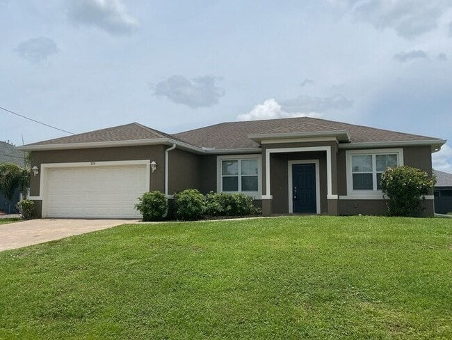 Building Photo - NE Cape Coral Single Family Home