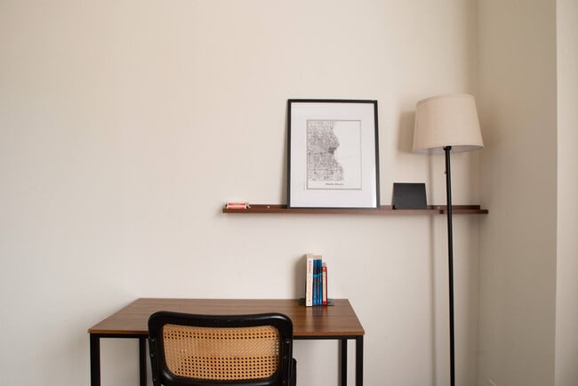 Photo - 823 N 2nd St Unidad ID1379048P