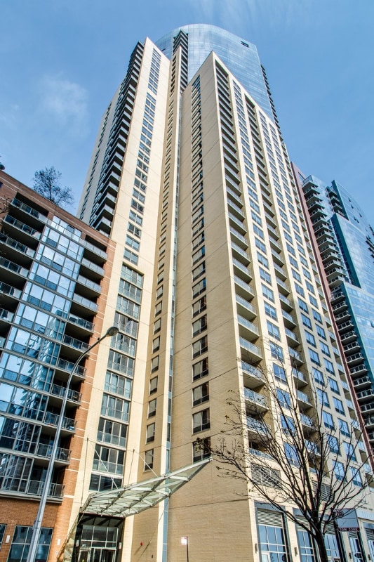 Building Photo - 420 E Waterside Dr Rental