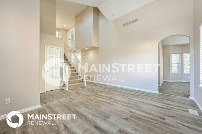 Photo - 2911 S Tower Way