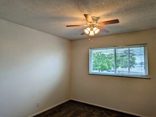 Photo - 2988 Royal Palm Dr Unidad D