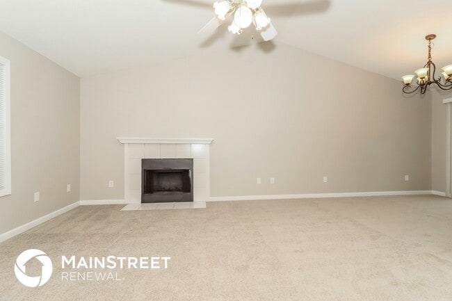 Photo - 2401 Bethune Cir