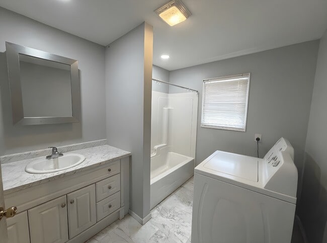 Photo - 161 Waggoner Rd