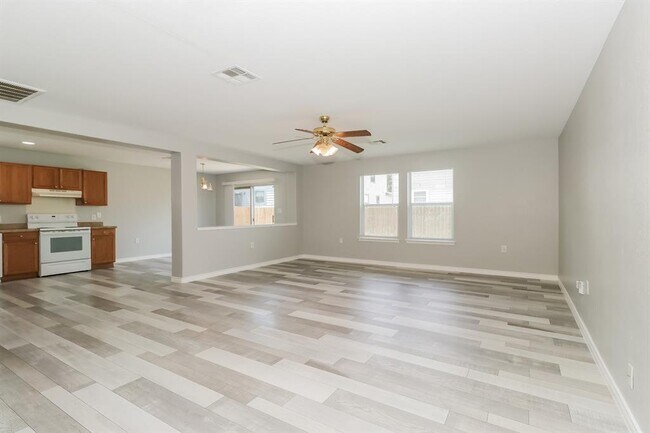 Photo - 6805 Doyal Dr