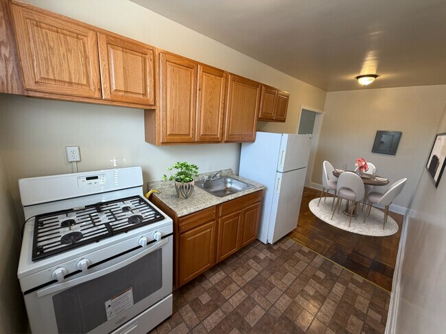 Photo - New Hampshire & First Apartments