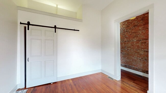 Photo - 3-Bedroom/2 Bath Home for Rent in Shelby Park