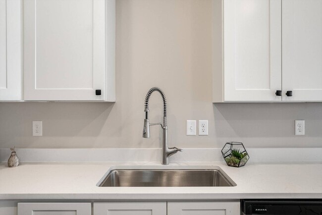 Photo - 397 Mule Academy Rd