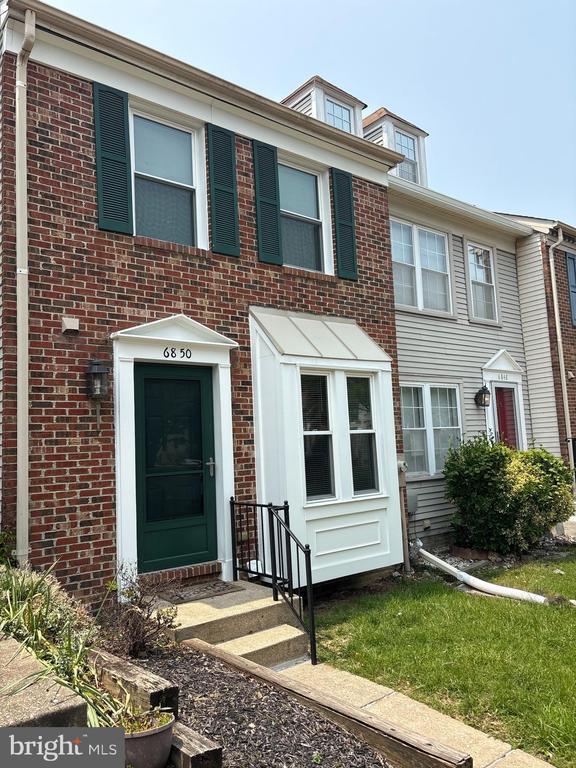 Photo - 6850 Ducketts Ln Townhome