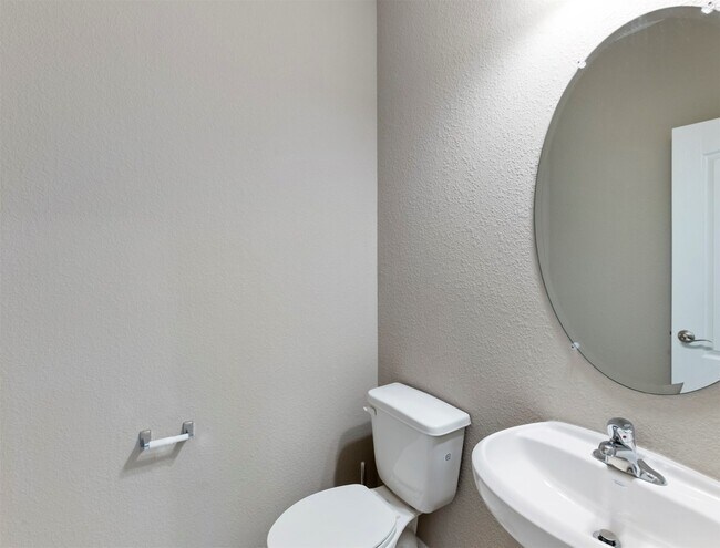 Photo - 5712 Bluebonnet Ln