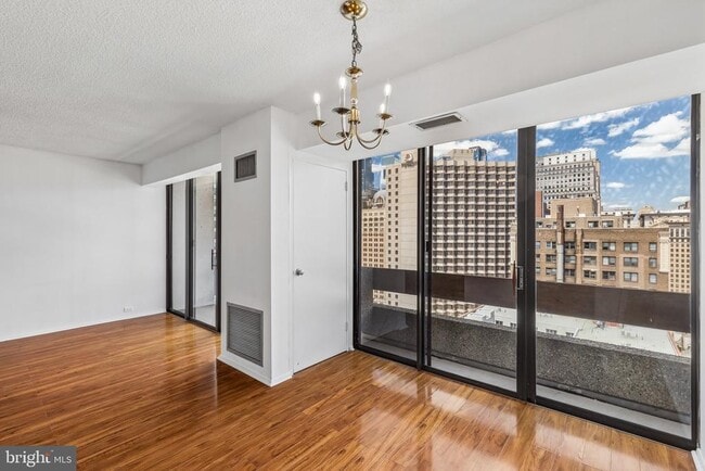 Photo - 1326 Spruce St Unit 1901