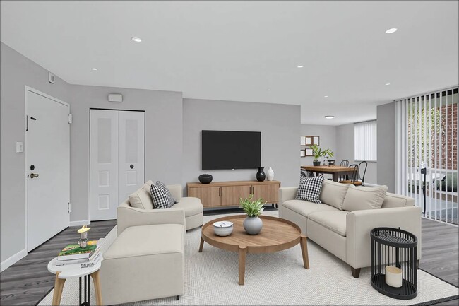 Building Photo - The Warwick Apartments