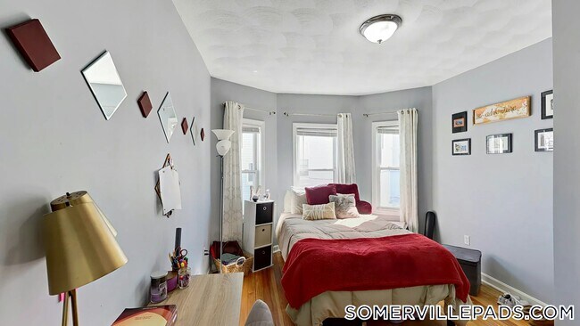 Photo - 50 Derby St Unit 3