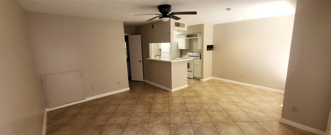 Building Photo - 6633 W Airport Blvd Unit 1405