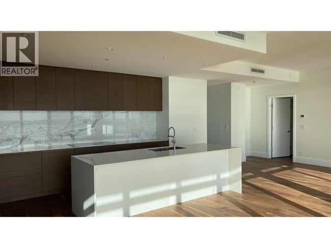 Photo - 3101 Burfield Pl Unité 6XX