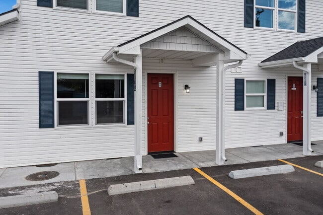 Photo - "Discover Comfort & Style: Spacious 3-Bed,...