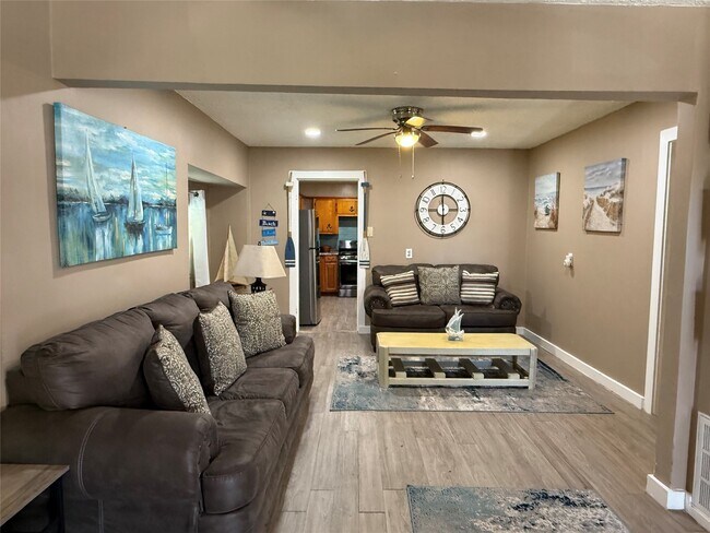 Photo - 1114 39th St