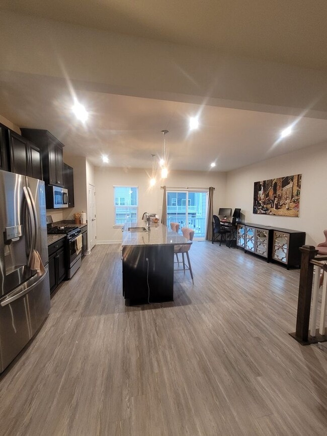 Photo - 529 Crofton Village Terrace