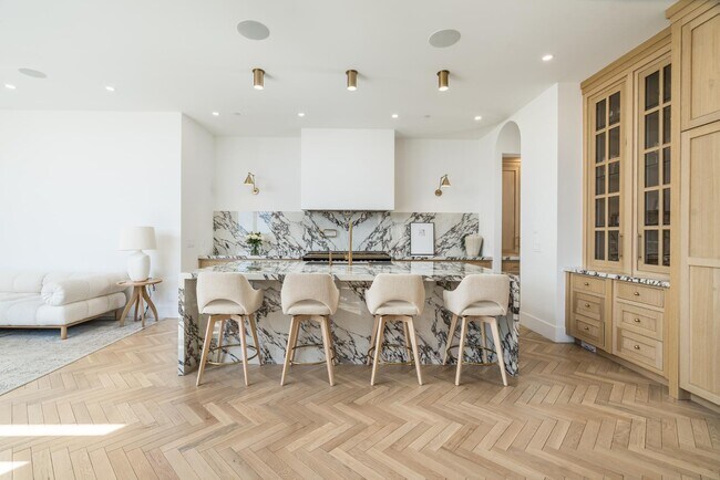 Photo - 54 W Palm Ln