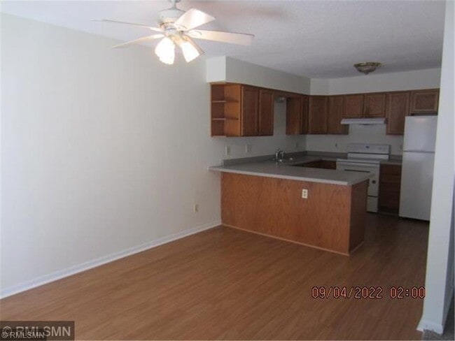 Photo - 7908 Beard Ave N