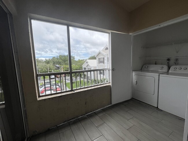 Photo - 2881 N Oakland Forest Dr