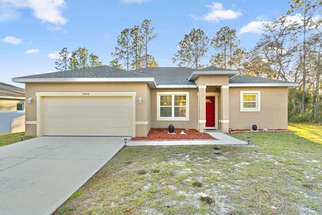 Building Photo - Nearly New 4BR Home Available Now in SW Ocala