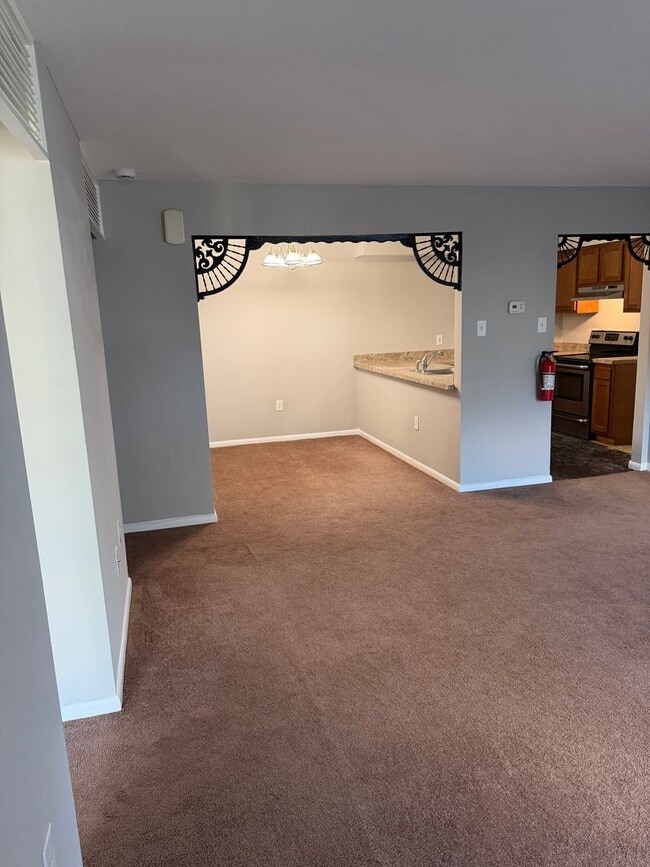 Photo - Move in Ready 2 Bedroom, 1 Bathroom First ...