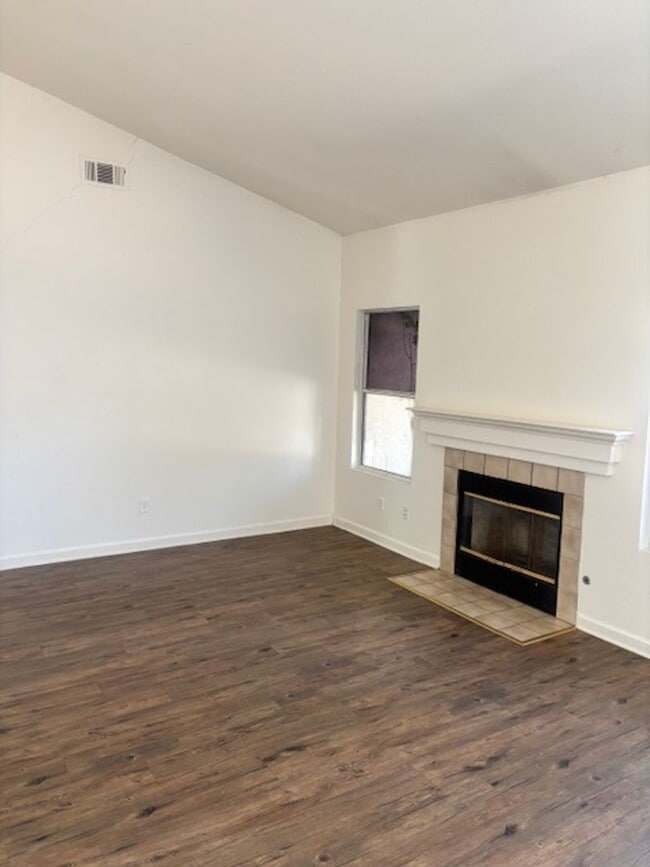 Photo - 865 Place Rd
