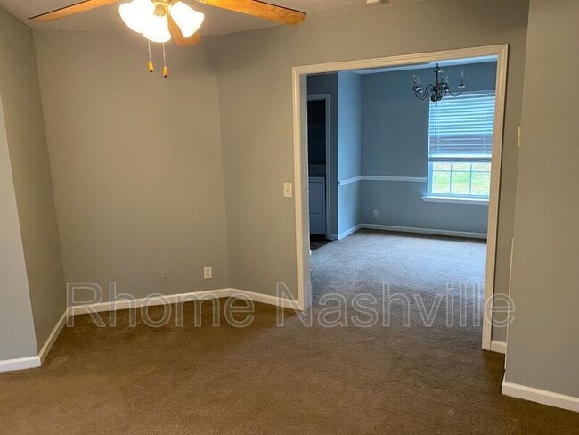 Photo - 990 Tom Hailey Blvd