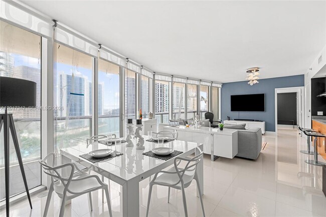 Photo - 495 Brickell Ave Unit 1704