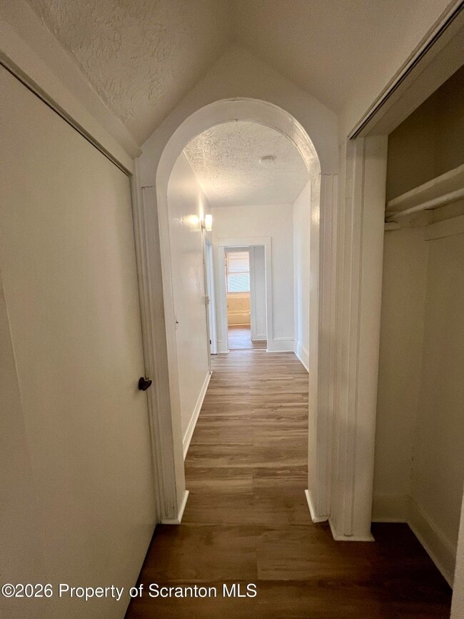 Photo - 1405 Linden St
