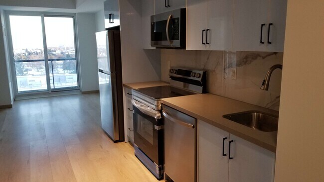 Photo - 3429 Sheppard Av E Unit 1-Bedroom and Den