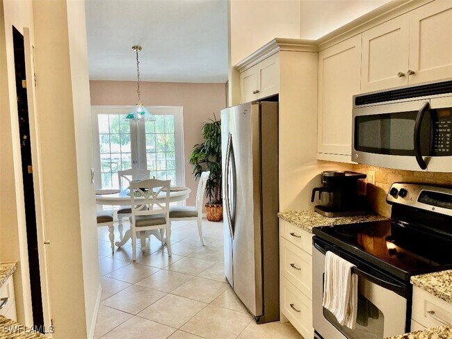 Photo - 853 Tanbark Dr Unit 203