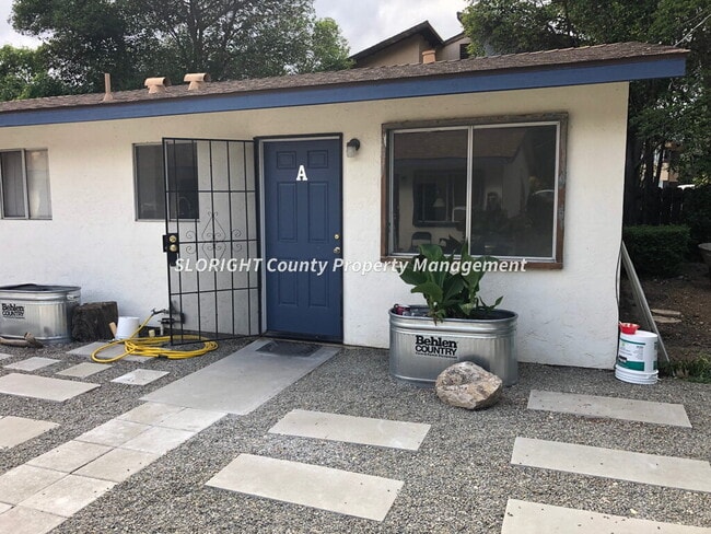 Building Photo - AVAILABLE DECEMBER - 1 Bedroom Unit A