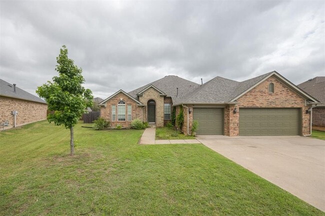 Photo - 18416 El Greco Dr House