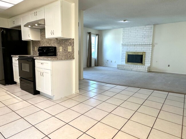 Photo - 409 Quailridge Rd Unit 409 Quailridge Rd  A