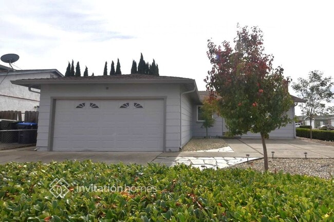 Photo - 401 Wigeon Way House
