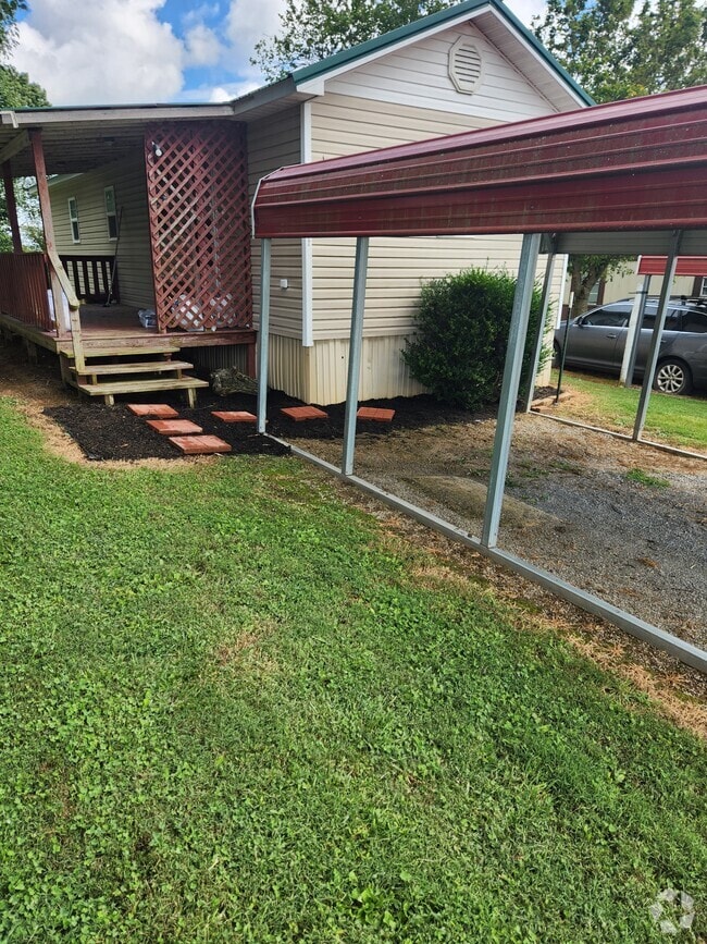 Building Photo - 2-112 Max Cloyd Ln Rental