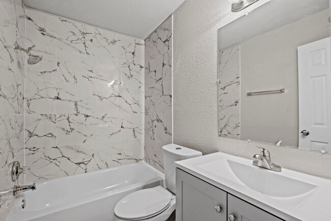 Photo - The Carroll Ann Apartments