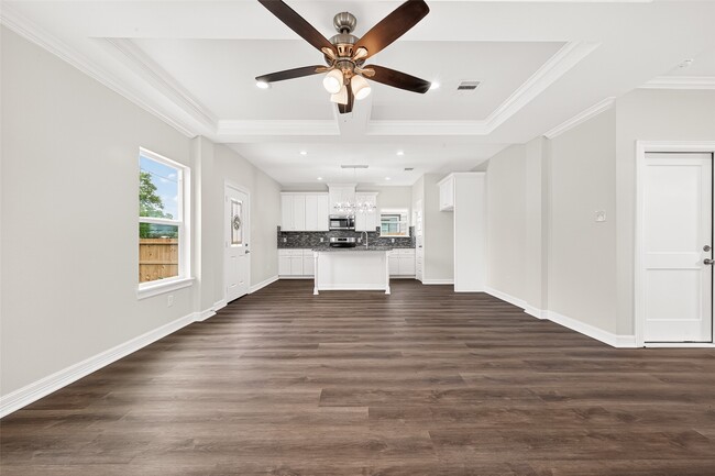 Photo - 418 N 4th St