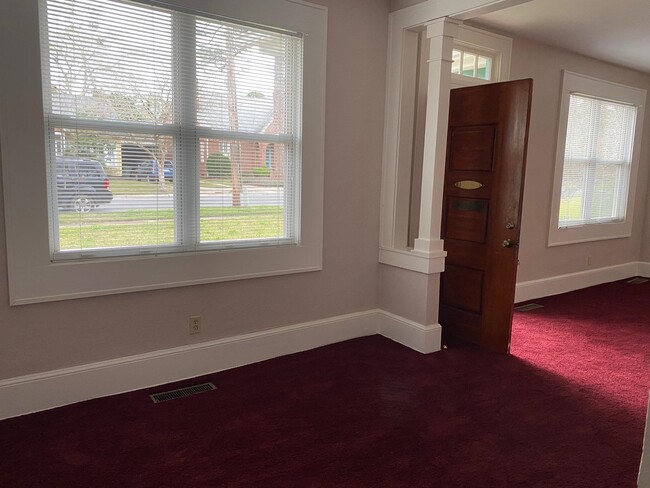 Photo - 411 Beard St