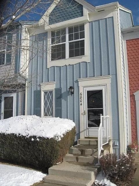 Building Photo - 6804 S Independence St