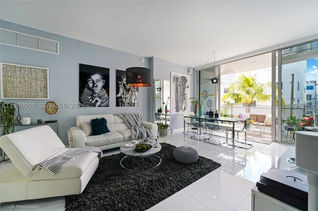 Photo - 210 W Park Dr Unit 210