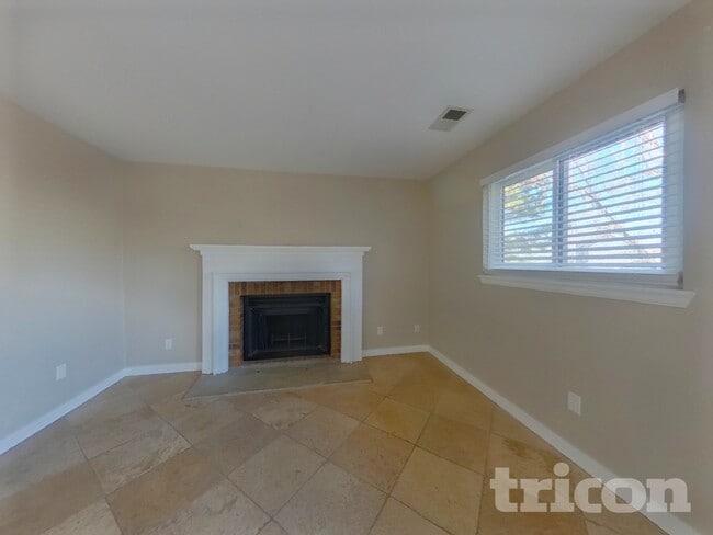 Photo - 19739 E Dartmouth Ave