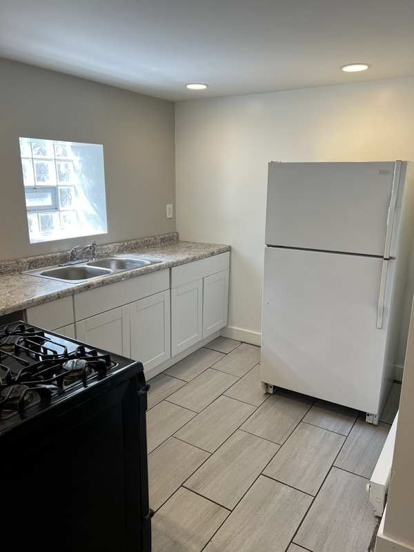 Building Photo - 8534 S Burley Ave Rental