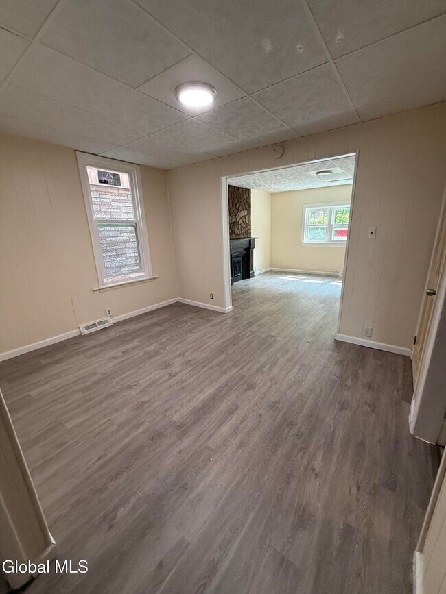 Photo - 413 9th St Unidad 1