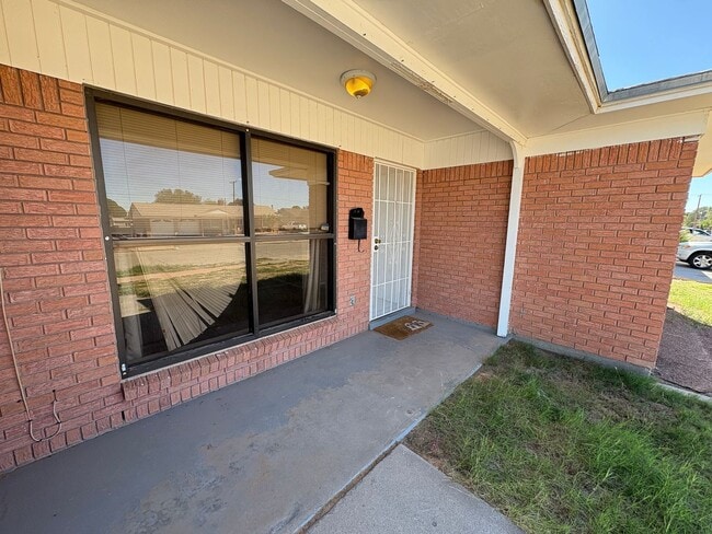 Photo - Home for rent in the Eastwood area