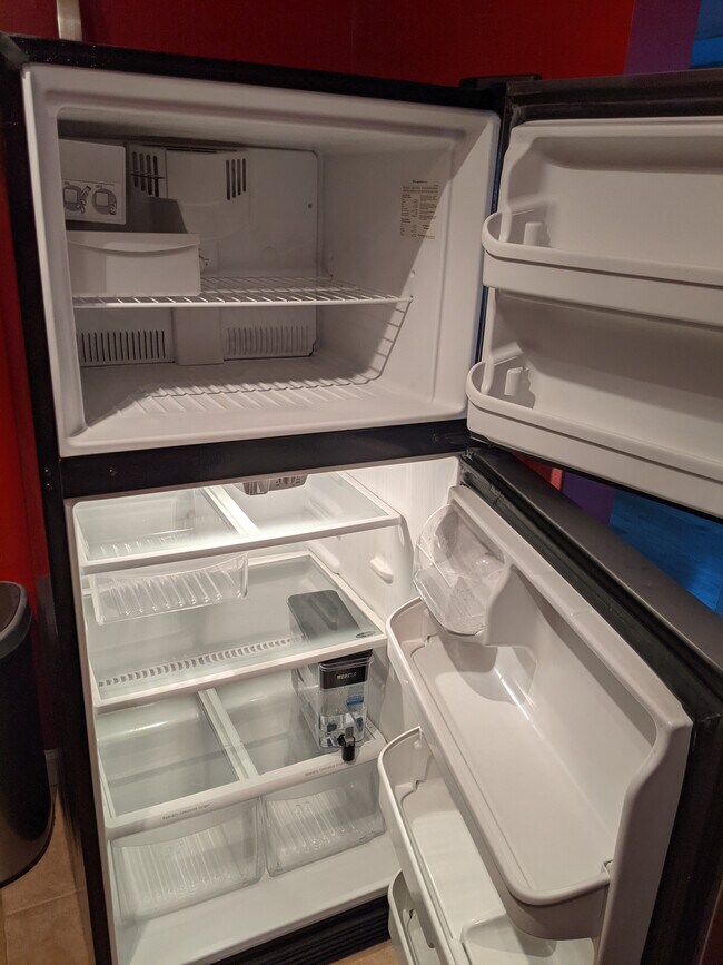 Photo - 4477 B St SE Unidad 104