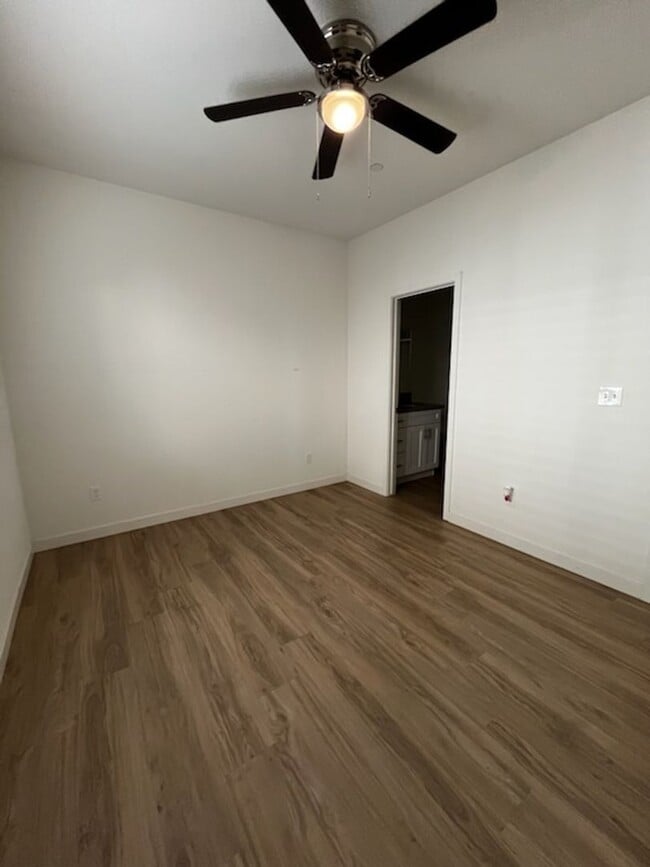 Photo - Frankie Lou St Unit #A